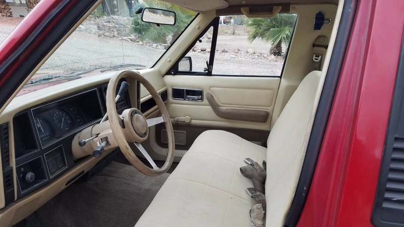 Illustration for article titled At $5,900, Would You Dual It Out With This 1989 Jeep Comanche?